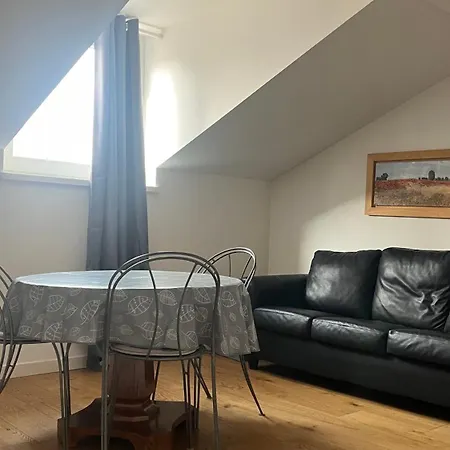 Meschihouse - Leonardo 35 Appartement