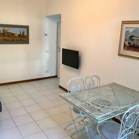 Appartement Meschihouse - Leonardo 35 Lecco