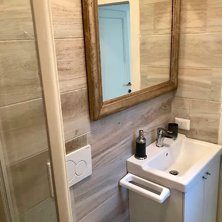 Meschihouse - Leonardo 35 לקו