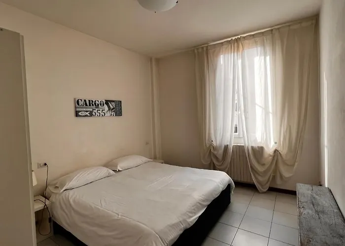 Apartamento Meschihouse - Leonardo 35 *