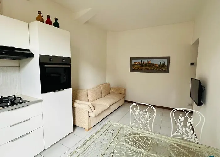 Apartamento Meschihouse - Leonardo 35 *